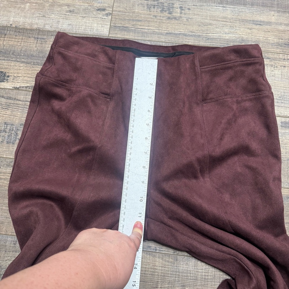 John Mark Burgundy Suede Pull On Pant Women's Size Medium - Picture 8 of 9